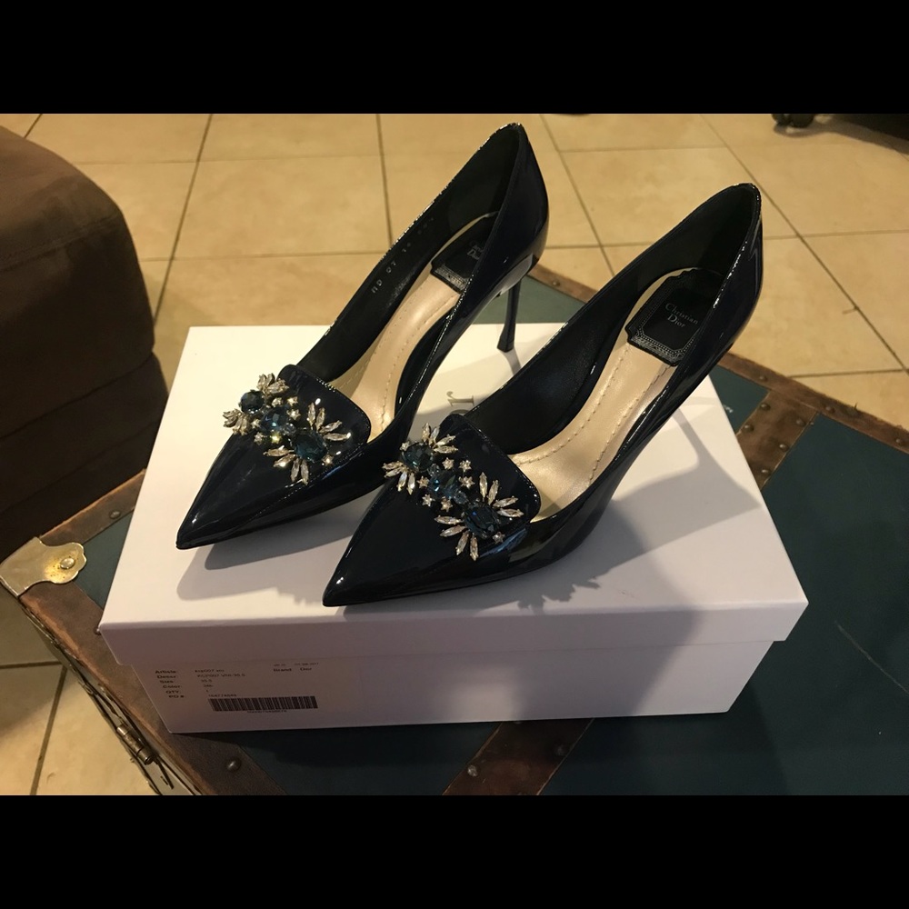Christian Dior patent pumps NIB